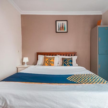 Spot On 2033 Kayumanis Homestay Syariah Jakarta Exteriér fotografie